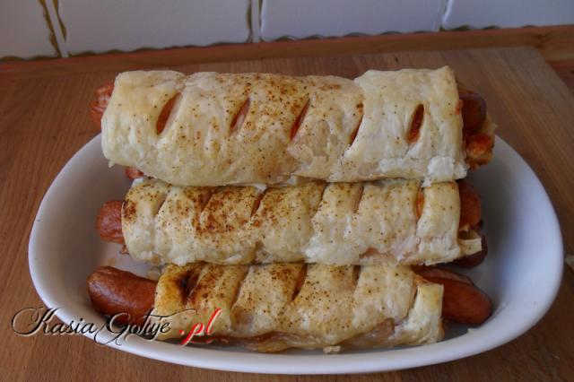 pomysł na śniadanie kolacje hot-dogi  w cieście francuskim