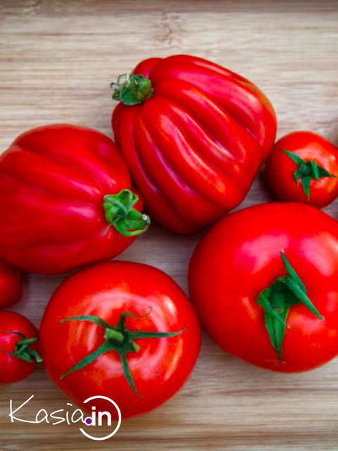 Amore Pomidore, czyli wspólne wysiewanie pomidorów, dzielenie się swoimi radami i problemami.