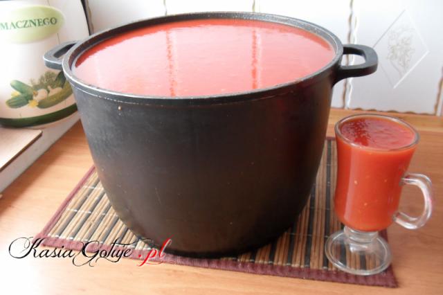 domowy sok pomidorowy